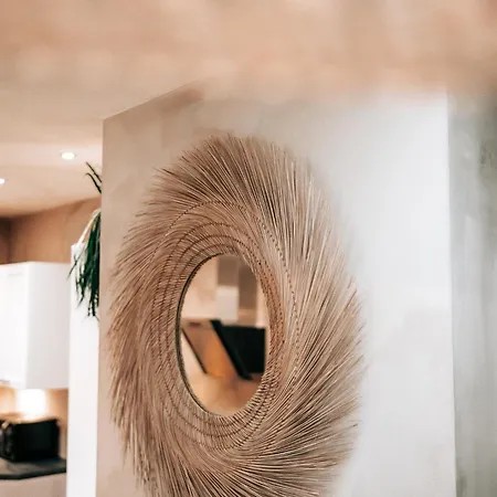 Getaway Penthouse: & Cinema Apartman *