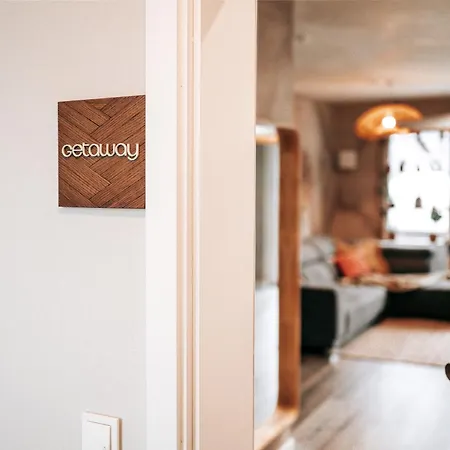 Getaway Penthouse: & Cinema Apartment Echternacherbruck