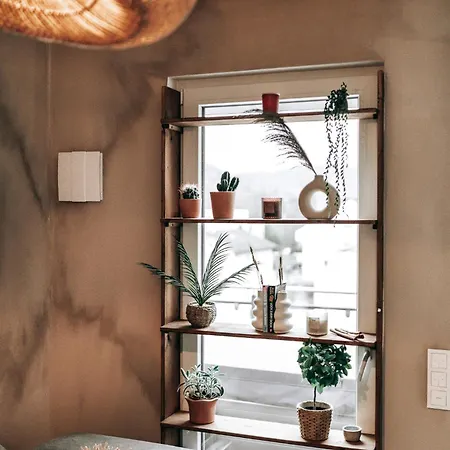 Apartment Getaway Penthouse: & Cinema *